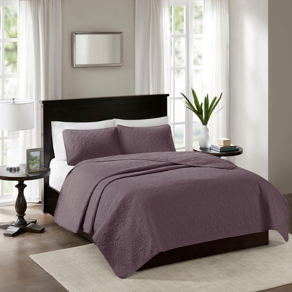Cozy Throw Blanket, Quebec 3 Piece Reversible Quilt Set, Lightweight Design, Machine-Washable Care for Sofas, Beds and Relaxing at Home image 60