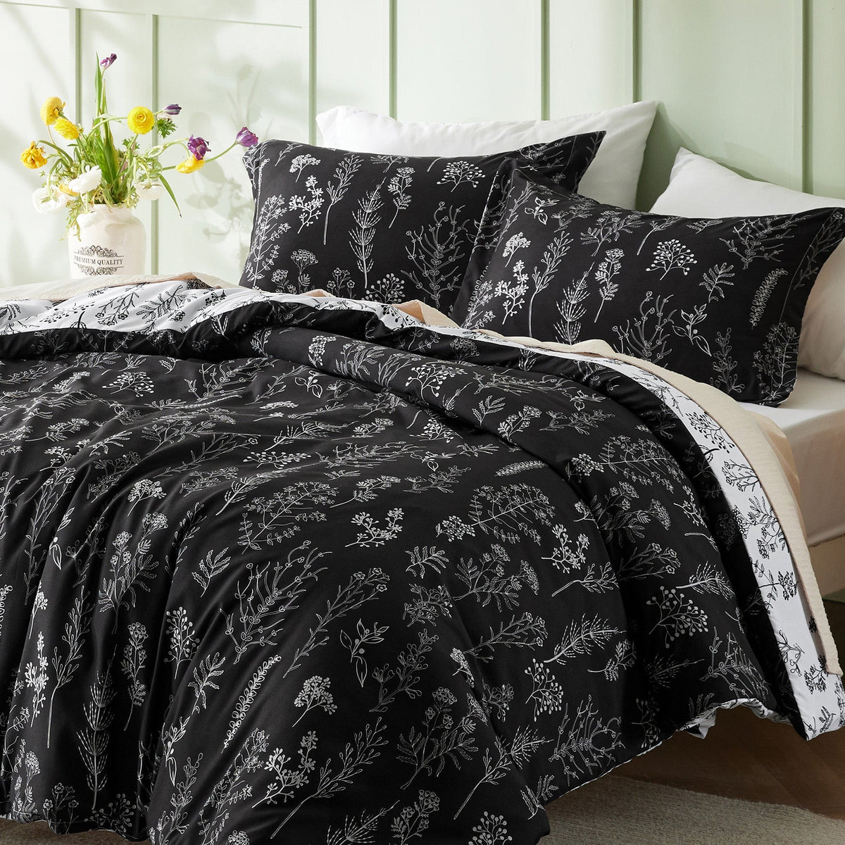 Duvet Cover Set, Reversible Floral Print, Breathable Construction for Bedroom Bedding Refresh and Everyday Comfort, 4 Sizes and 13 Colors image 62