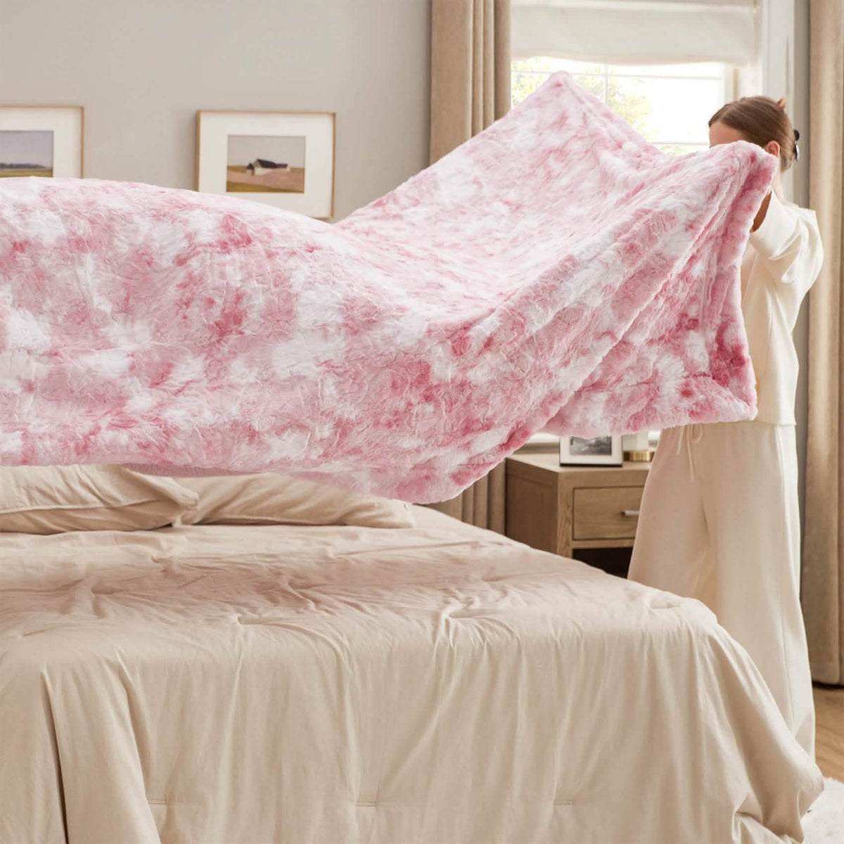 Cozy Throw Blanket, Faux Fur Sherpa Fleece for Sofas, Beds and Relaxing at Home, 4 Sizes and 10 Colors image 63