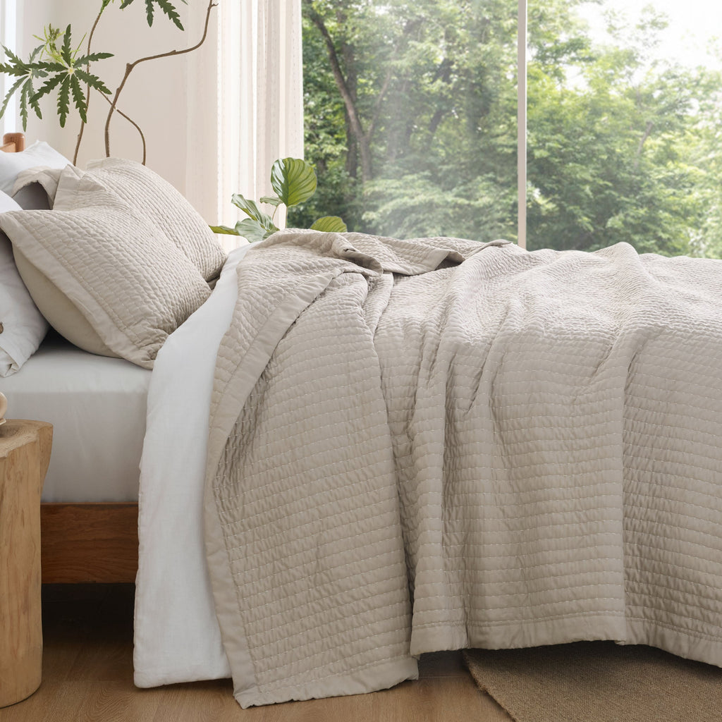 Cozy Throw Blanket, Corduroy Pattern Quilt Set, Breathable Construction for Living Rooms, Bedrooms and Everyday Lounging image 64