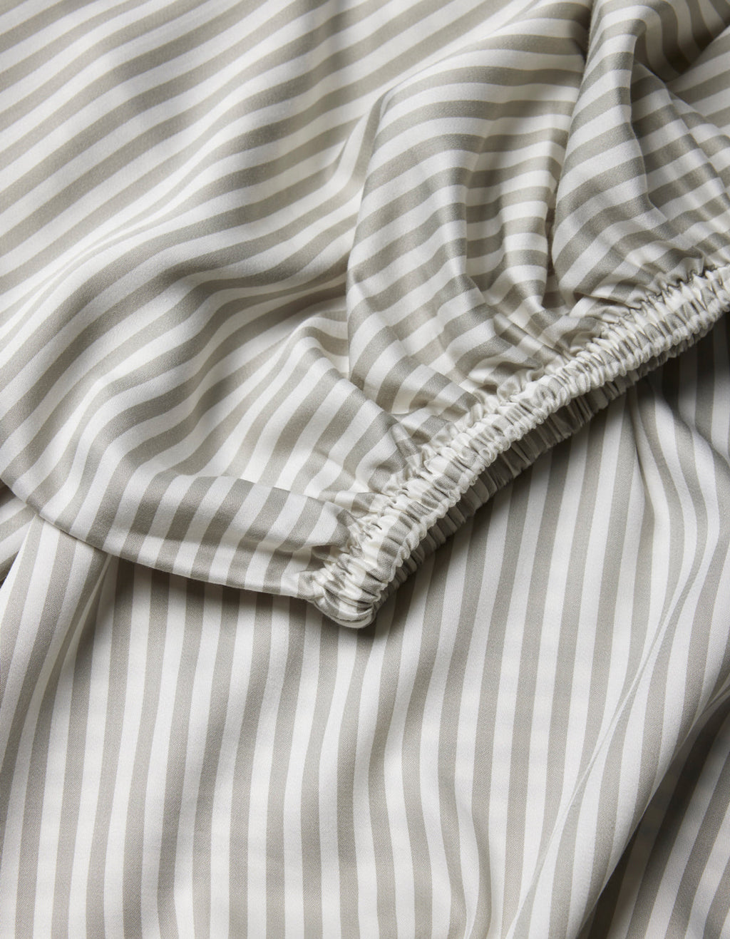 Fitted Sheet, Bamboo, Breathable Construction for Bedroom Comfort, Bed Layering and Everyday Sleep, 6 Sizes and 23 Colors image 64