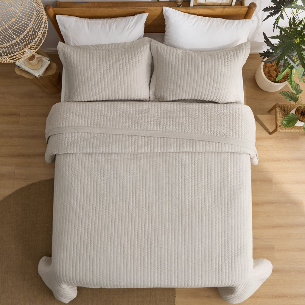 Cozy Throw Blanket, Corduroy Pattern Quilt Set, Breathable Construction for Living Rooms, Bedrooms and Everyday Lounging image 66