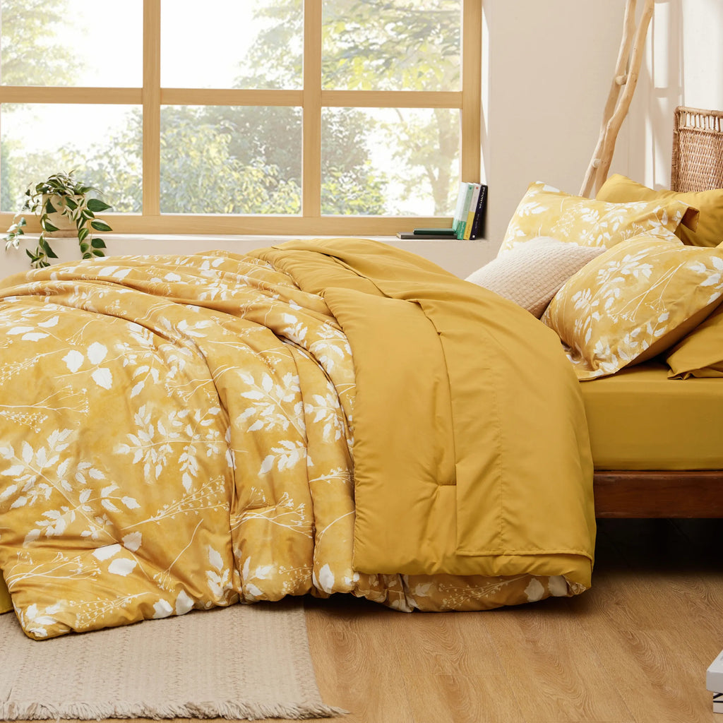 Bed Comforter, Elegant Floral Sets for Everyday Bedding and Comfortable Sleep, 4 Sizes and 15 Colors image 66