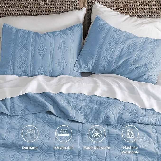 Cozy Throw Blanket, Voile Cotton Quilt Set, Lightweight Design, Breathable Construction for Sofas, Beds and Relaxing at Home image 69