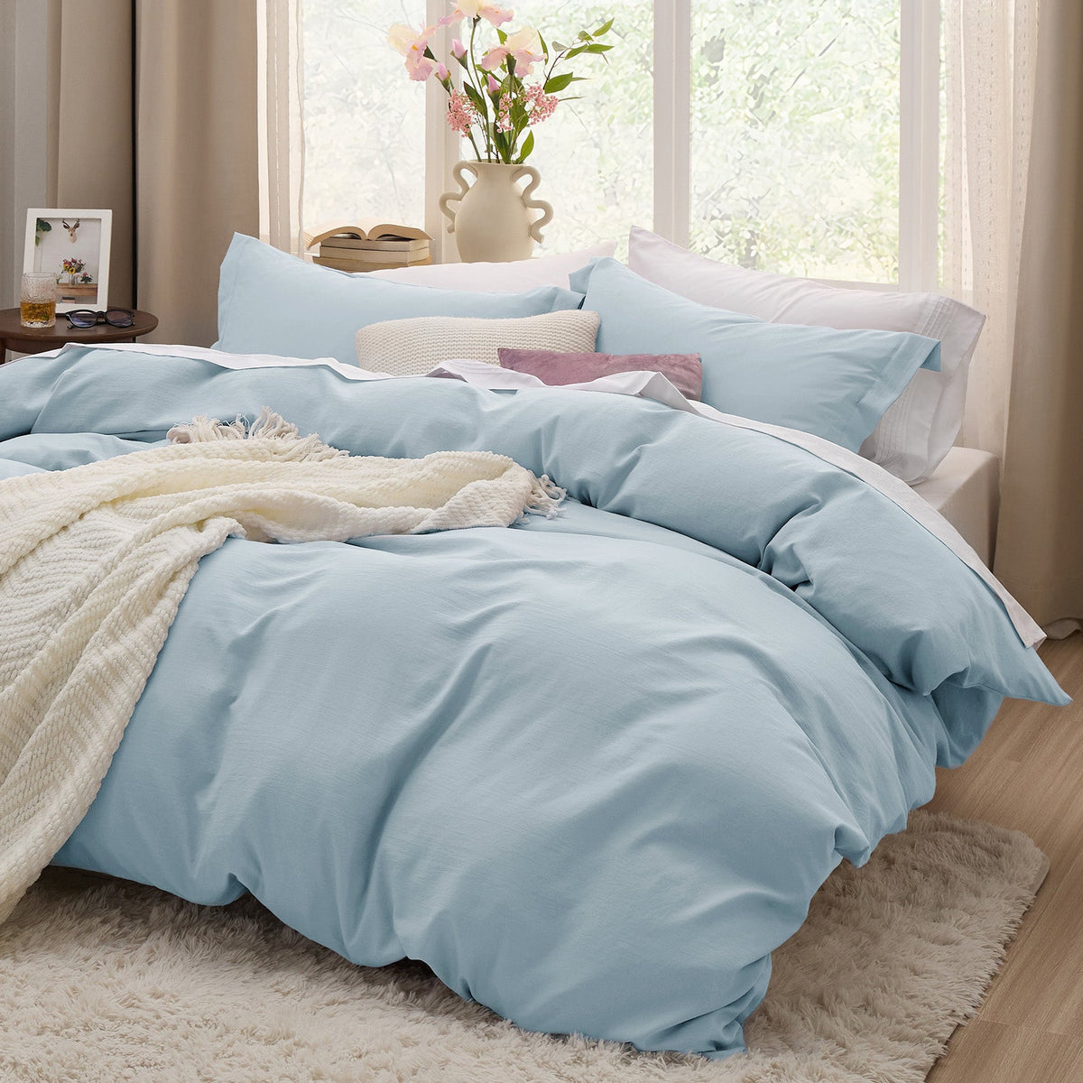 Duvet Cover Set, Ultra Soft Hypoallergenic Microfiber, Lightweight Design for Guest Rooms and Everyday Bedroom Styling image 71