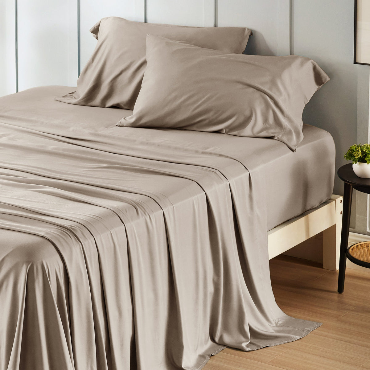 Bed Sheet Set, Rayon Derived from Bamboo, Cooling Comfort, Breathable Construction for Everyday Bedroom Comfort and Guest Rooms image 71