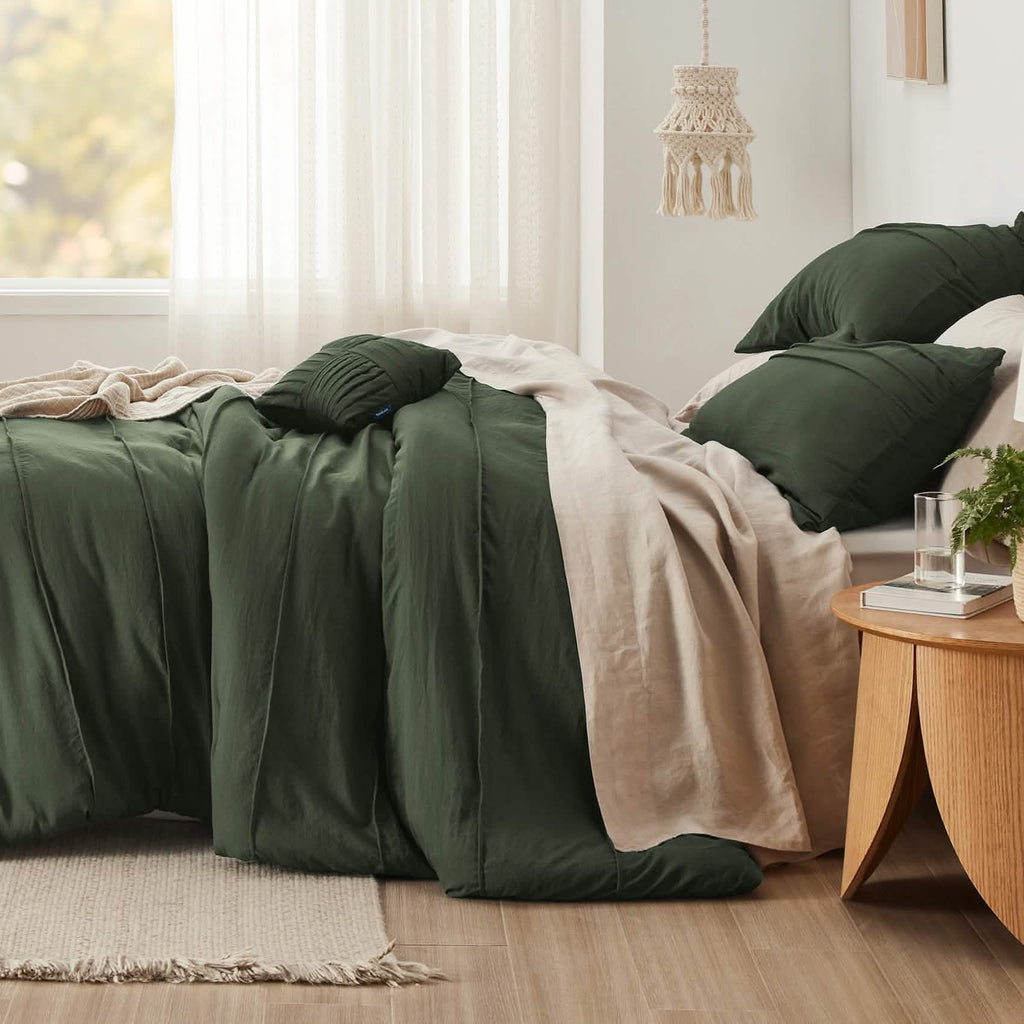 Bed Comforter, Pinch Pleat Set for Year-Round Bedroom Comfort and Restful Sleep, 5 Sizes and 19 Colors image 72