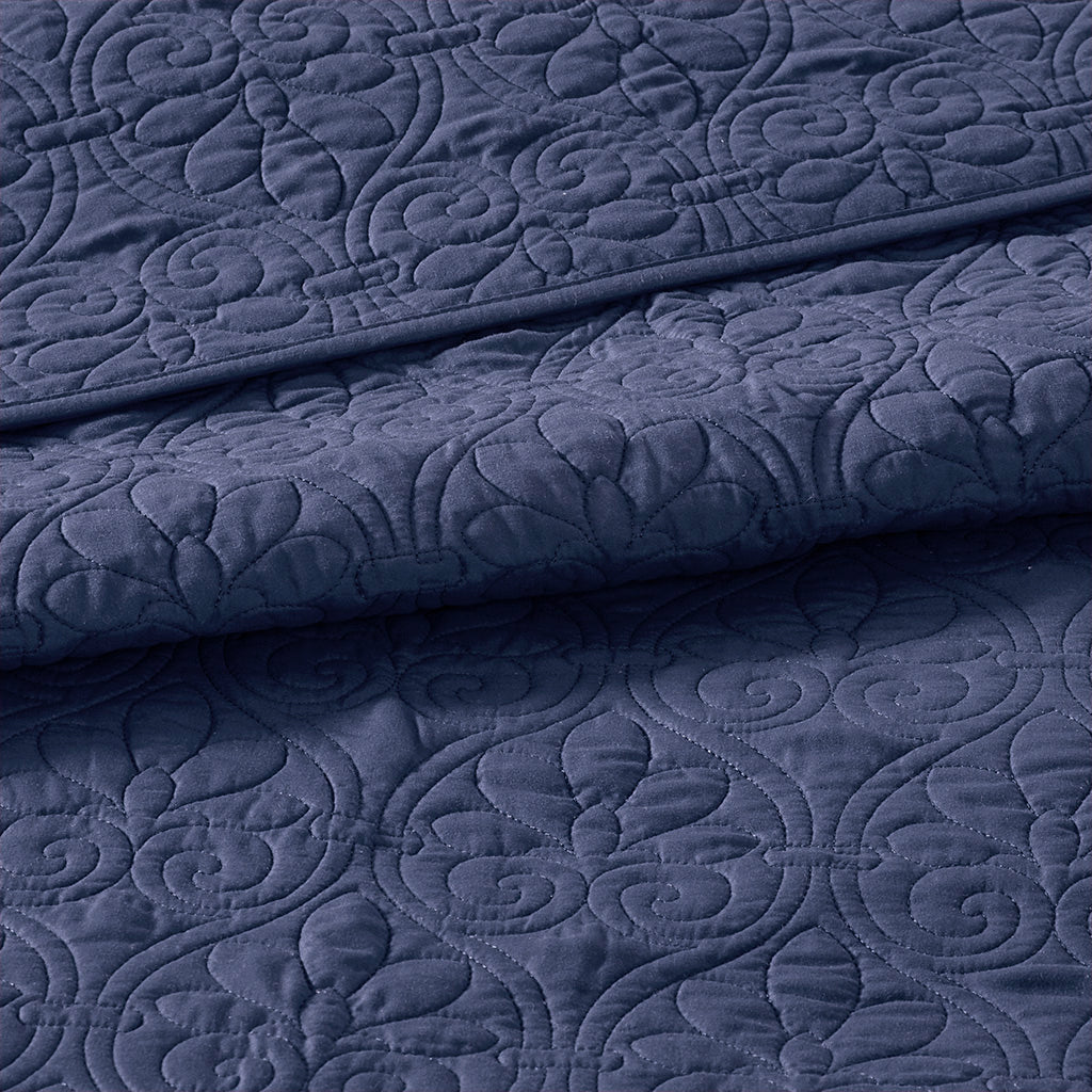 Cozy Throw Blanket, Quebec 3 Piece Reversible Quilt Set, Lightweight Design, Machine-Washable Care for Sofas, Beds and Relaxing at Home image 74
