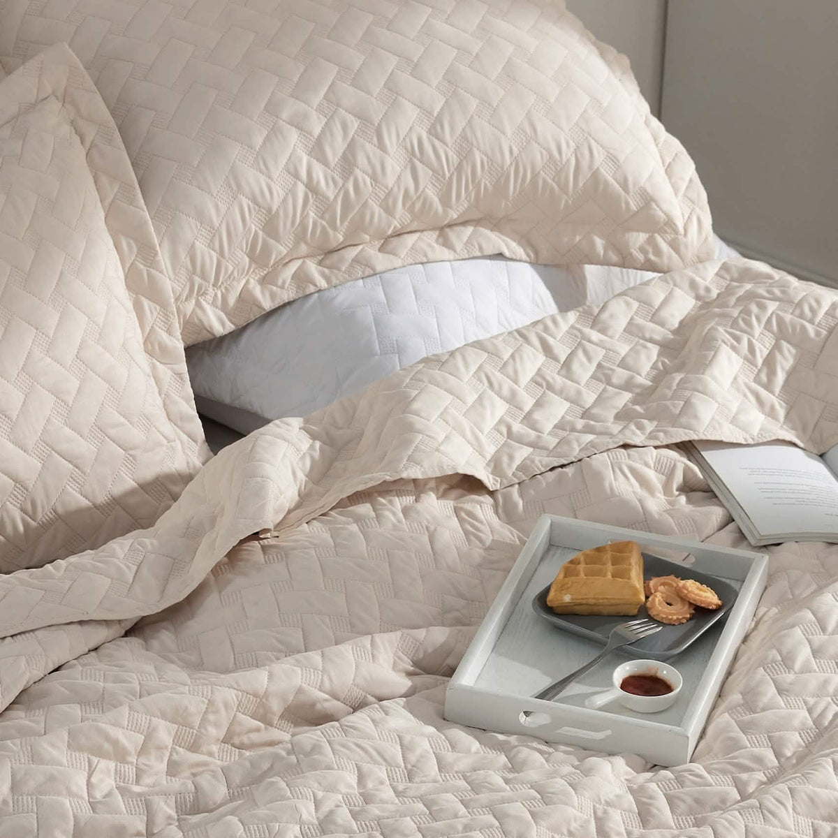 Cozy Throw Blanket, Basket weave Quilt Set, Lightweight Design for Living Rooms, Bedrooms and Everyday Lounging, 6 Sizes and 17 Colors image 74