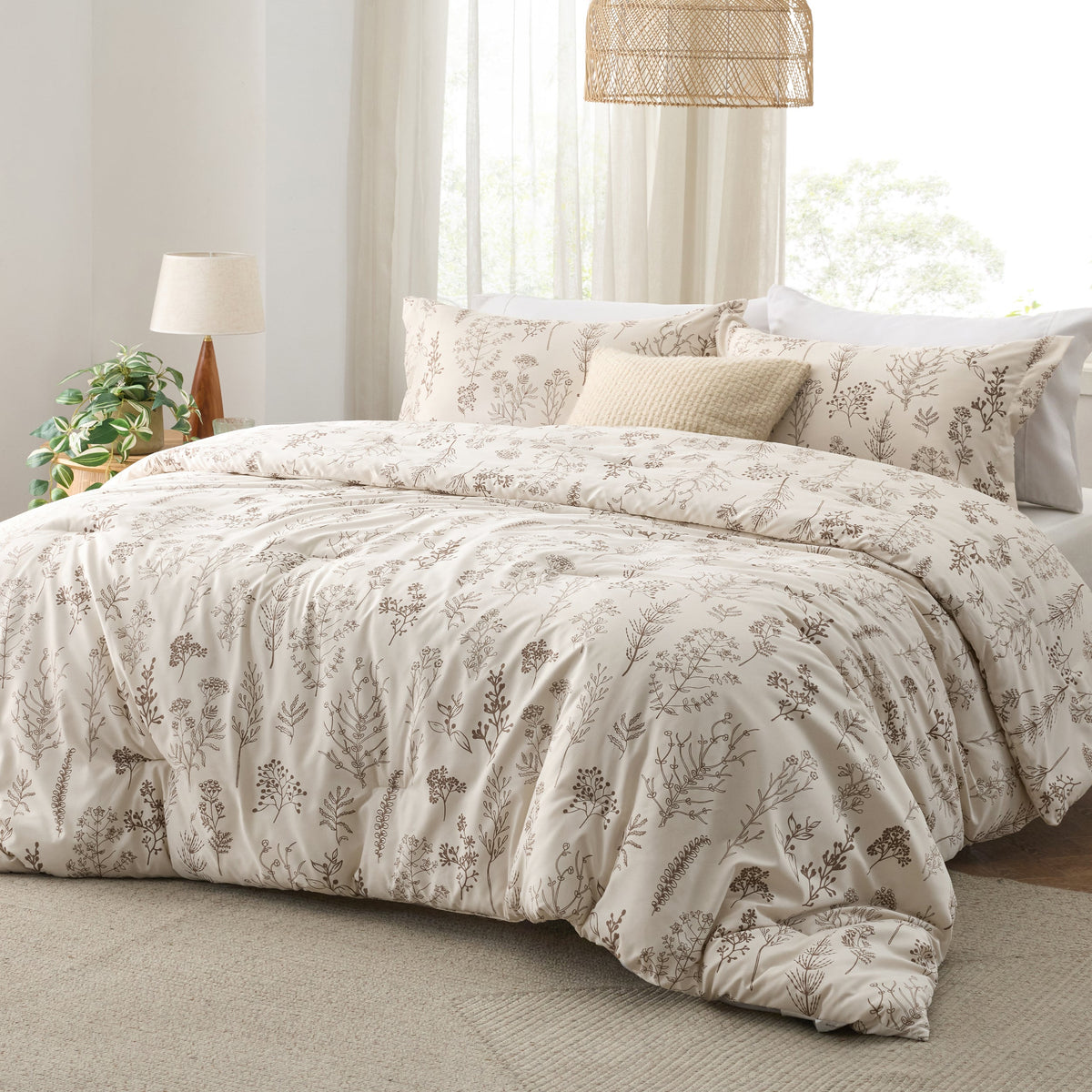 Down & Feather Comforter, Floral Set, Machine-Washable Care for Everyday Bedding and Comfortable Sleep, 7 Sizes and 13 Colors image 74