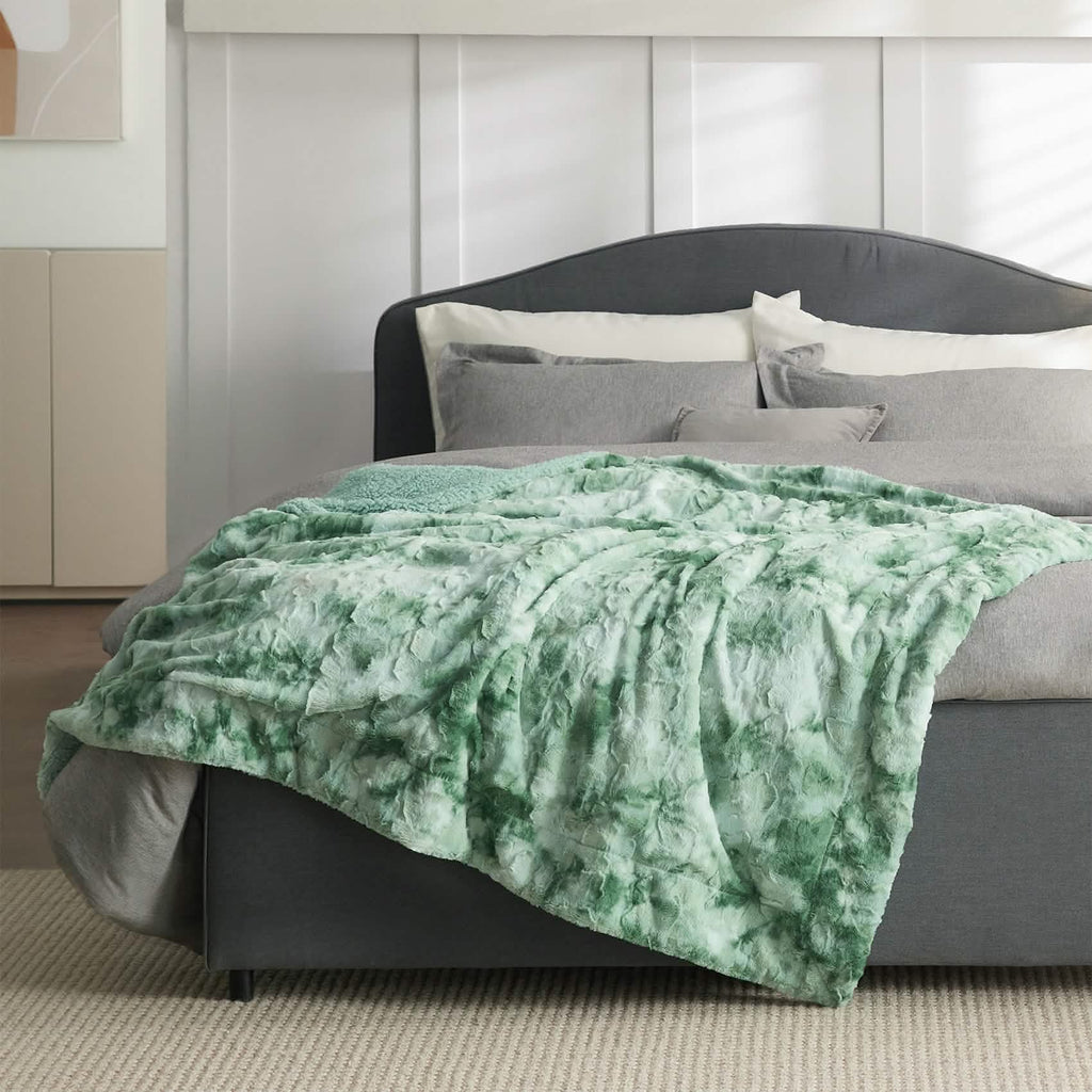 Cozy Throw Blanket, Faux Fur Sherpa Fleece for Sofas, Beds and Relaxing at Home, 4 Sizes and 10 Colors image 74
