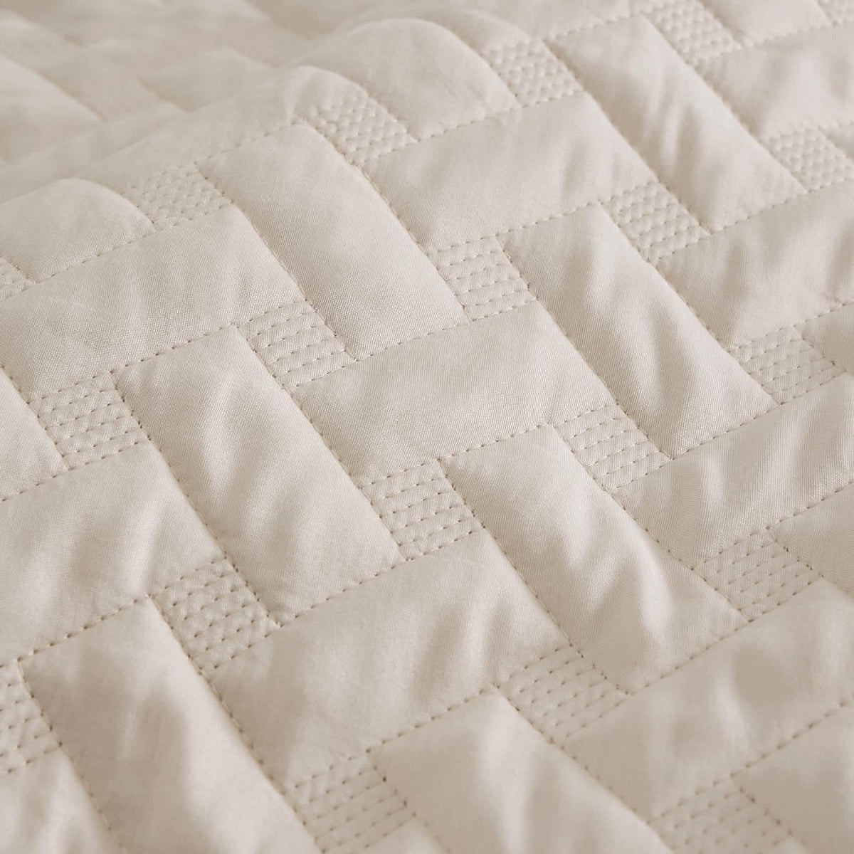 Cozy Throw Blanket, Basket weave Quilt Set, Lightweight Design for Living Rooms, Bedrooms and Everyday Lounging, 6 Sizes and 17 Colors image 75