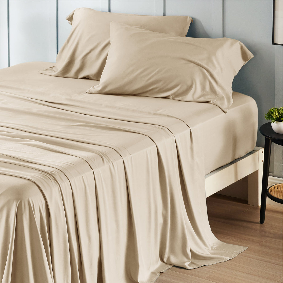 Bed Sheet Set, Rayon Derived from Bamboo, Cooling Comfort, Breathable Construction for Everyday Bedroom Comfort and Guest Rooms image 75