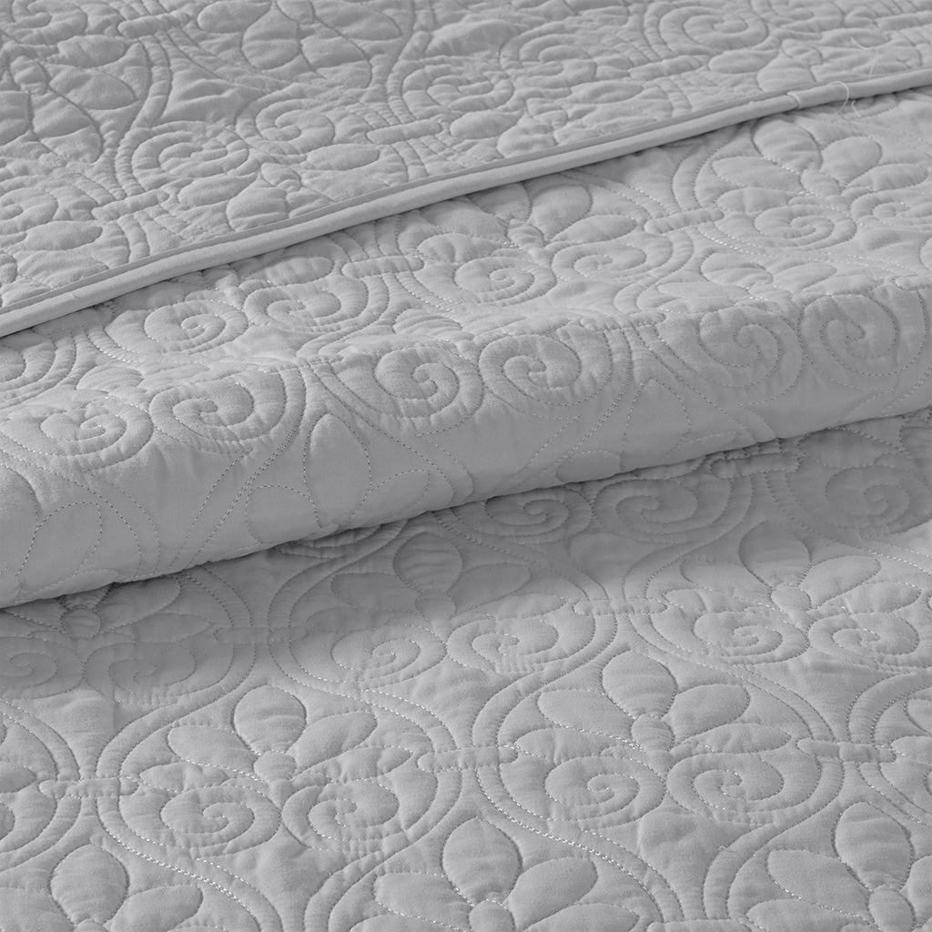 Cozy Throw Blanket, Quebec 3 Piece Reversible Quilt Set, Lightweight Design, Machine-Washable Care for Sofas, Beds and Relaxing at Home image 76