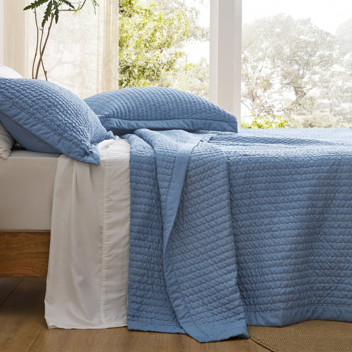 Cozy Throw Blanket, Corduroy Pattern Quilt Set, Breathable Construction for Living Rooms, Bedrooms and Everyday Lounging image 79