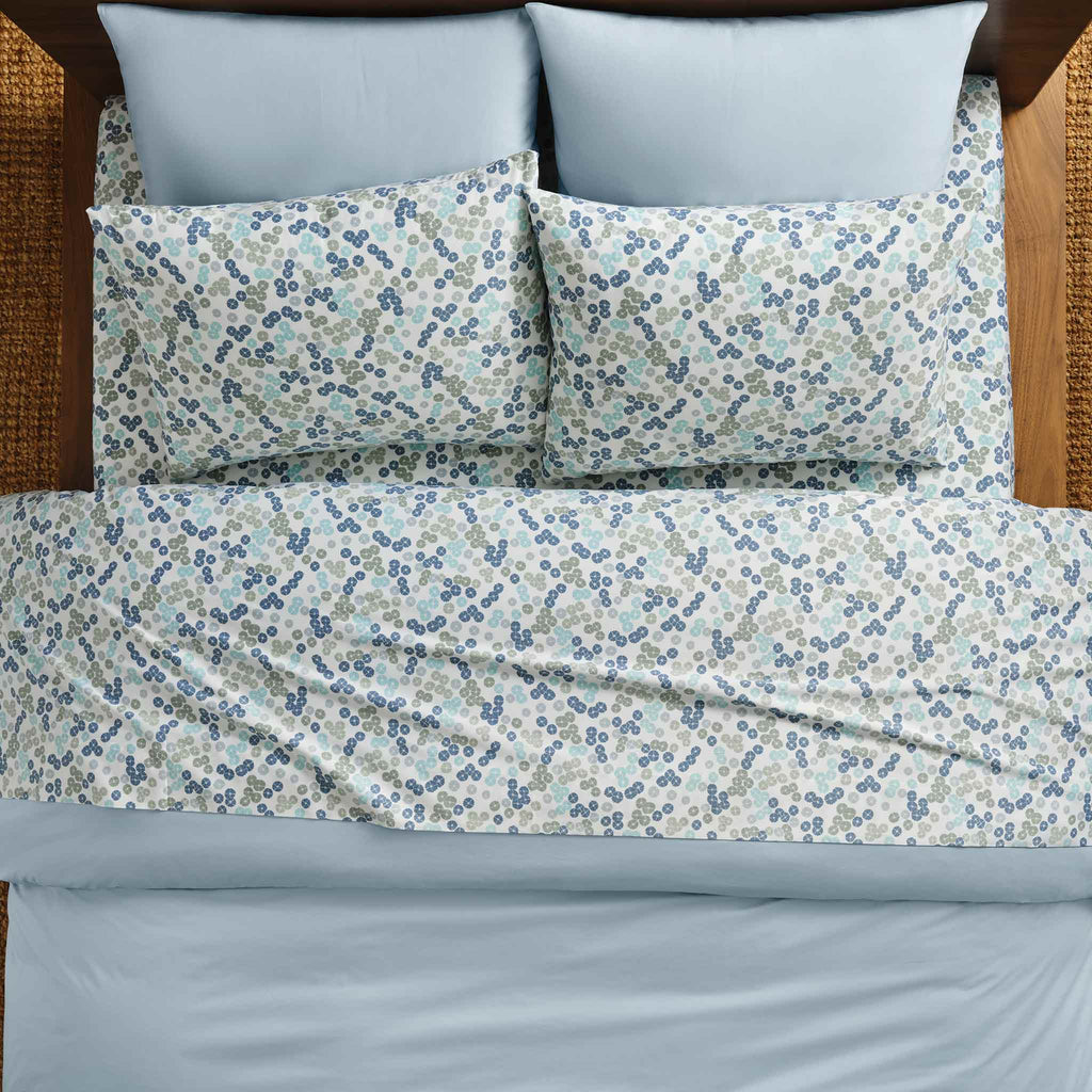 Duvet Cover, Luxe Sateen, Breathable Construction for Everyday Bedding, Guest Bedrooms and Comforter Protection, 3 Sizes and 24 Colors image 80