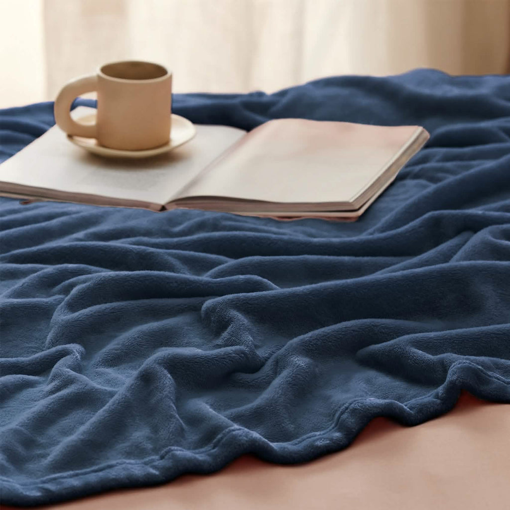 Cozy Throw Blanket, Flannel Fleece 300gsm, Lightweight Design for Living Rooms, Bedrooms and Everyday Lounging, 4 Sizes and 29 Colors image 82