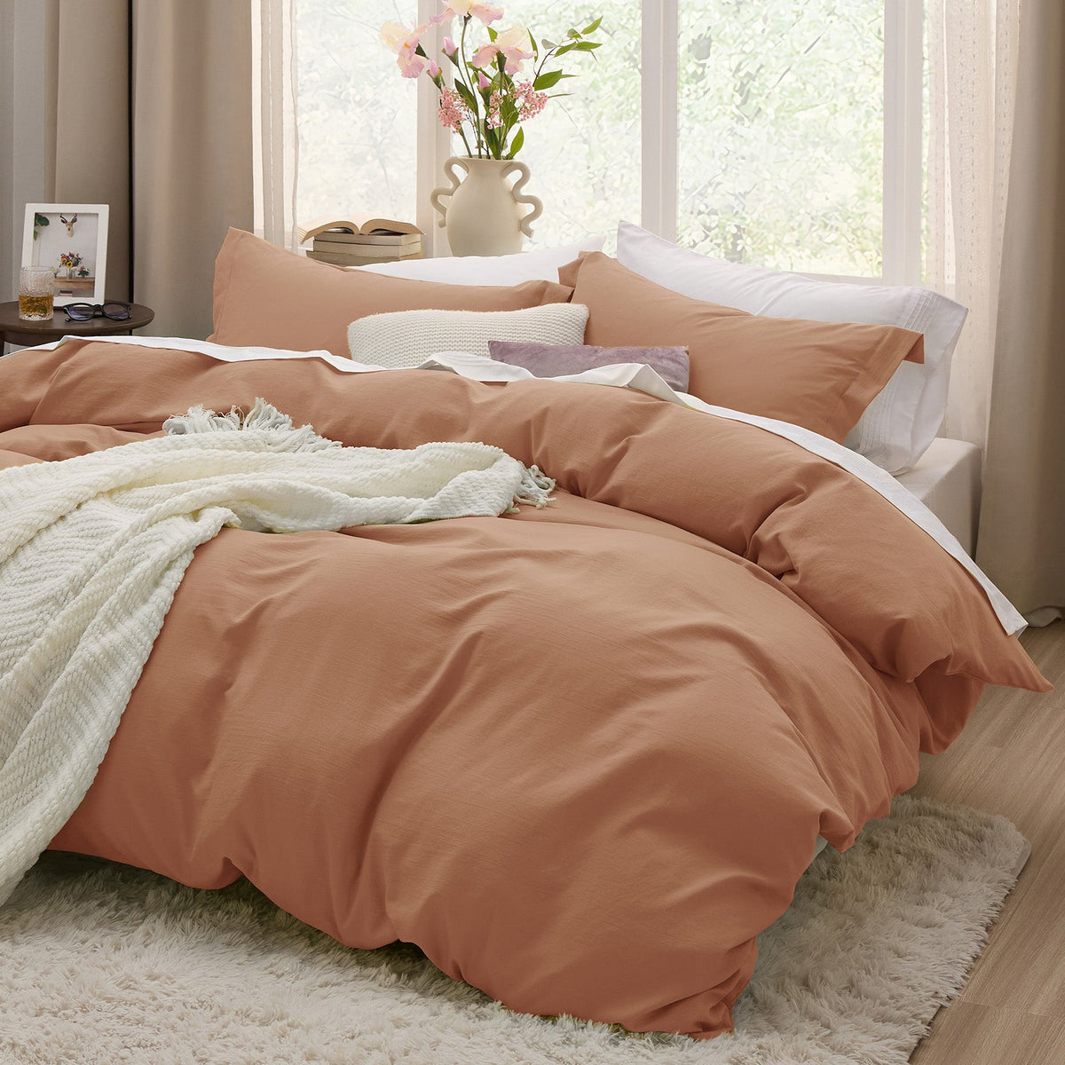 Duvet Cover Set, Ultra Soft Hypoallergenic Microfiber, Lightweight Design for Guest Rooms and Everyday Bedroom Styling image 89