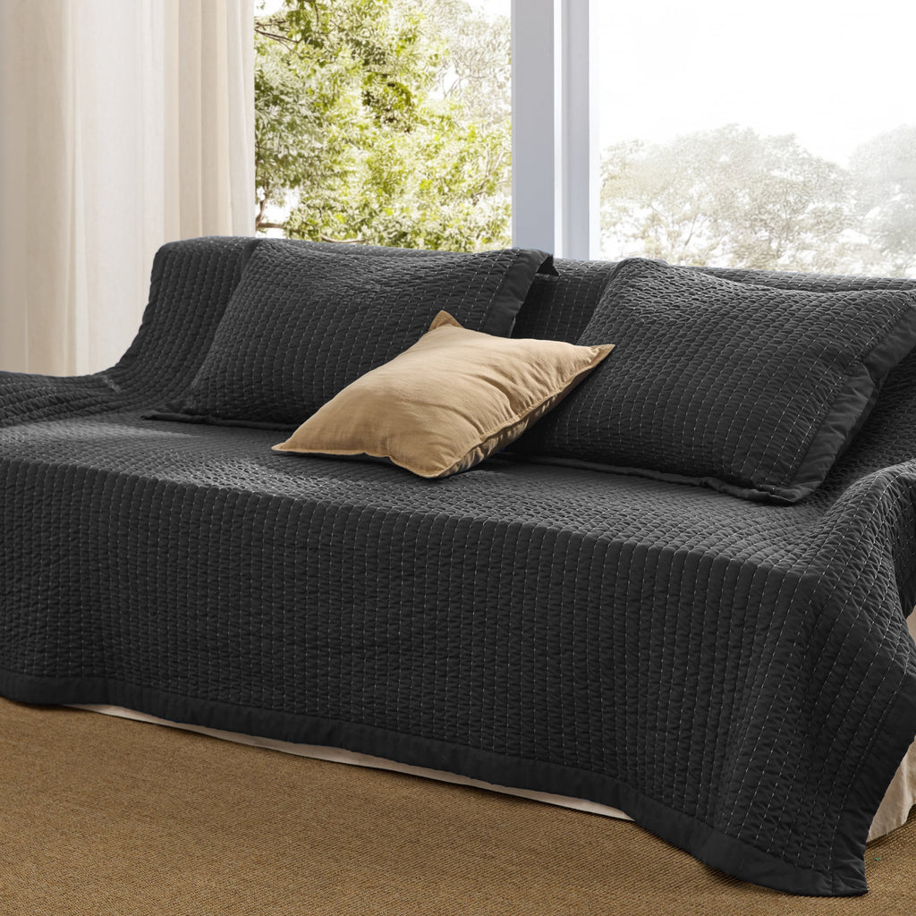 Cozy Throw Blanket, Corduroy Pattern Quilt Set, Breathable Construction for Living Rooms, Bedrooms and Everyday Lounging image 90