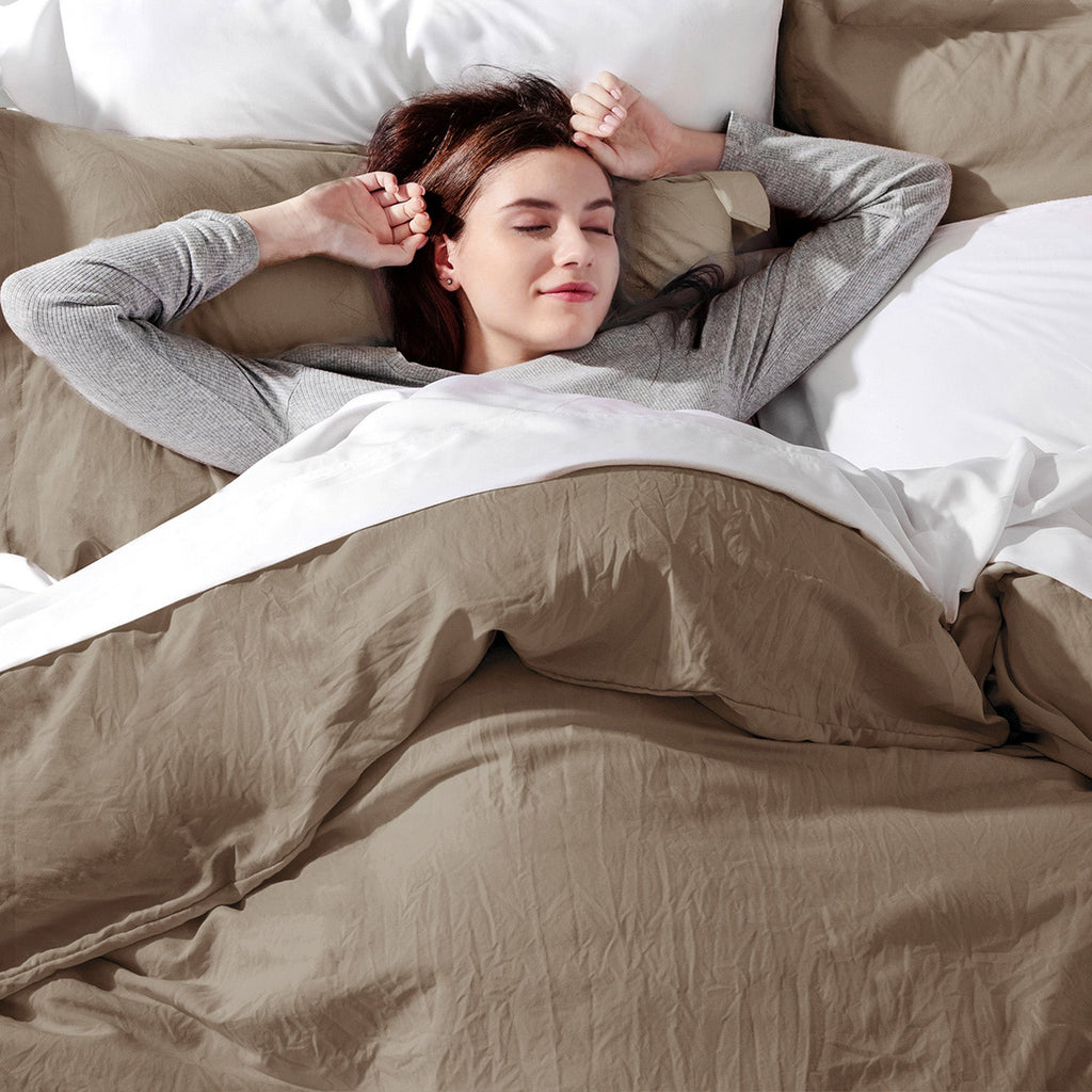 Duvet Cover Set, Ultra Soft Hypoallergenic Microfiber, Lightweight Design for Guest Rooms and Everyday Bedroom Styling image 94
