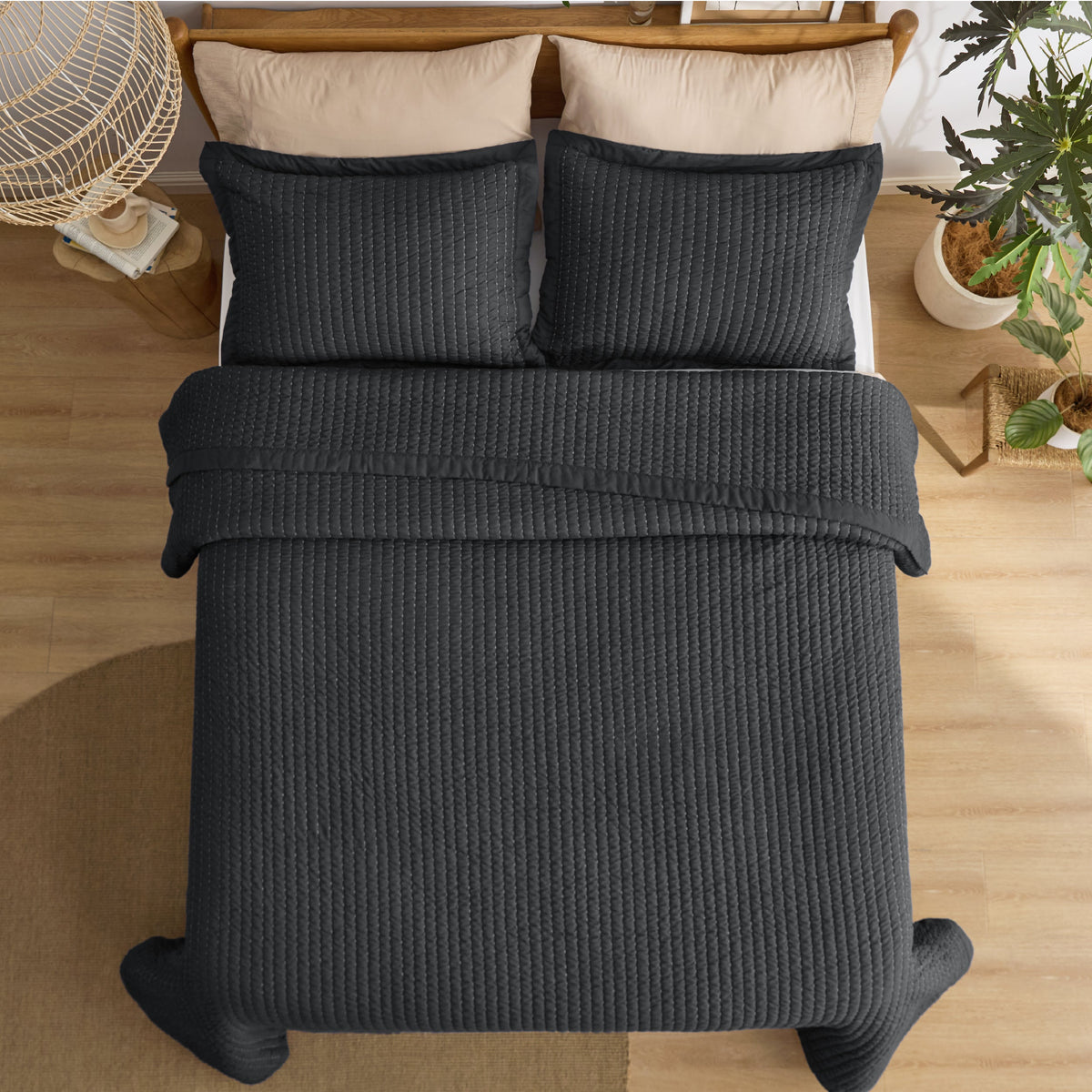 Cozy Throw Blanket, Corduroy Pattern Quilt Set, Breathable Construction for Living Rooms, Bedrooms and Everyday Lounging image 95