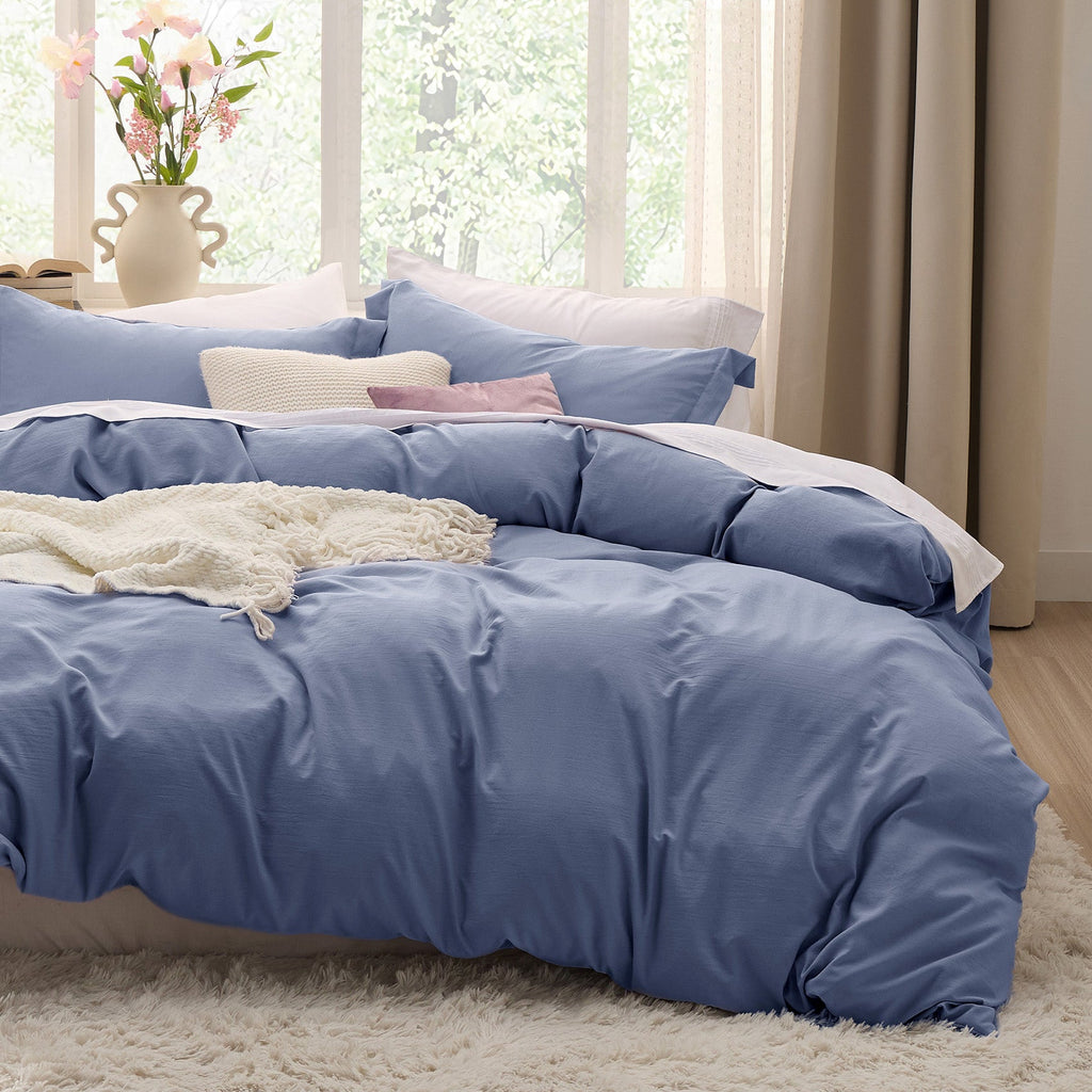 Duvet Cover Set, Ultra Soft Hypoallergenic Microfiber, Lightweight Design for Guest Rooms and Everyday Bedroom Styling image 98