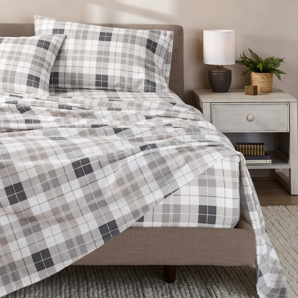 Bed Sheet Set, Cotton Flannel Prints for Master Bedrooms, Guest Beds and Daily Use, 7 Sizes and 30 Colors image 101