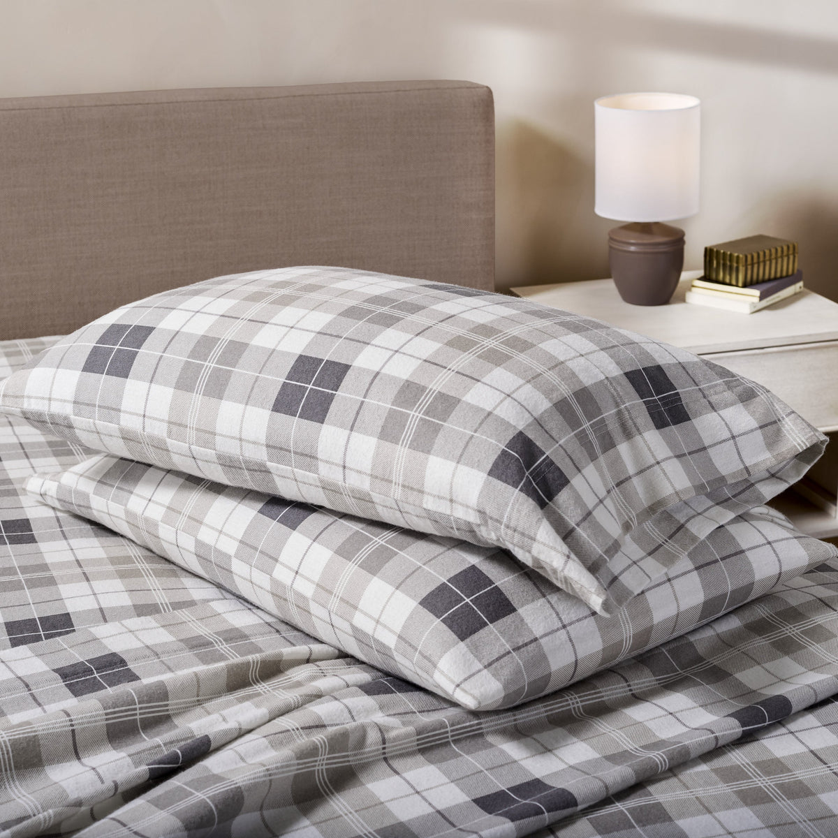 Bed Sheet Set, Cotton Flannel Prints for Master Bedrooms, Guest Beds and Daily Use, 7 Sizes and 30 Colors image 102