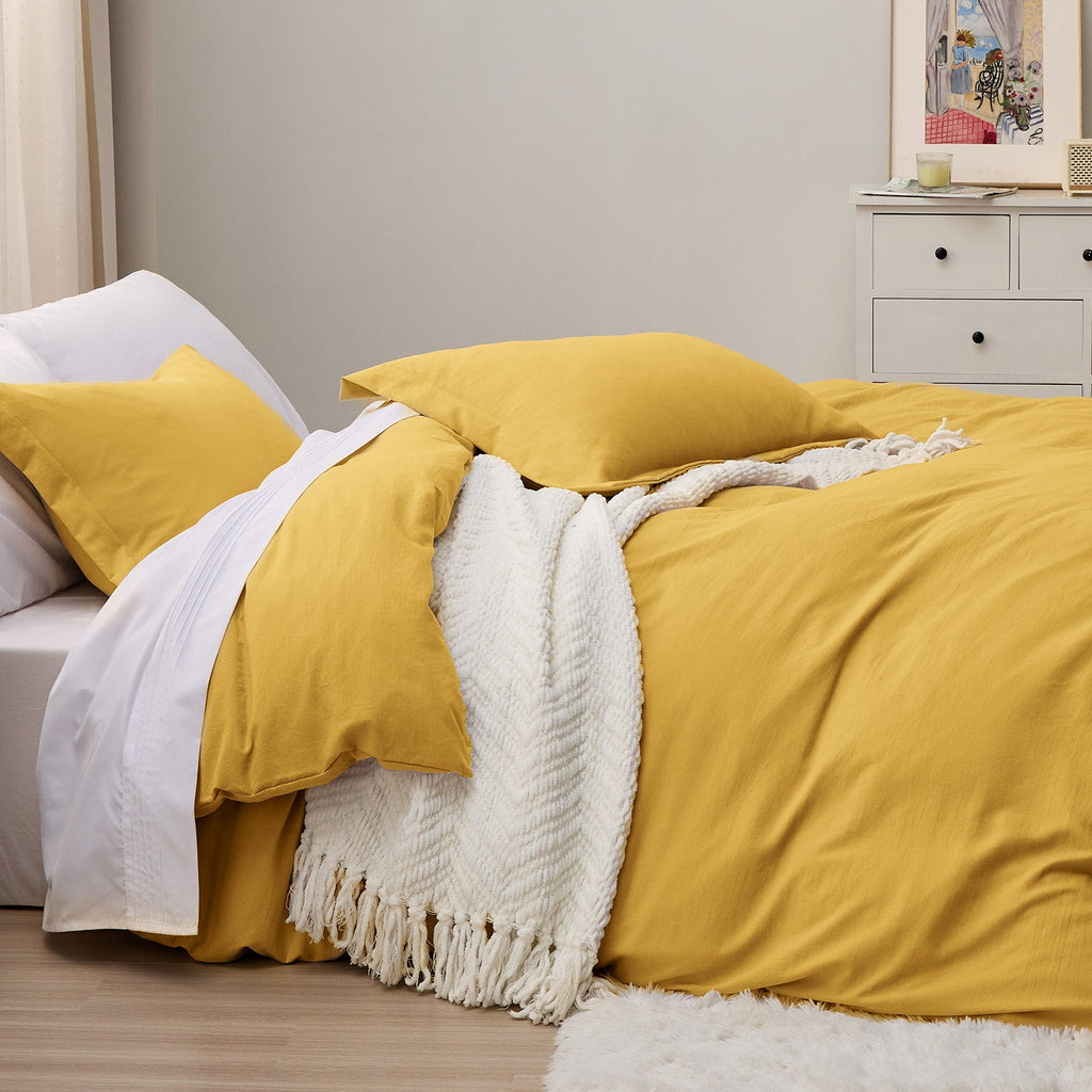 Duvet Cover Set, Ultra Soft Hypoallergenic Microfiber, Lightweight Design for Guest Rooms and Everyday Bedroom Styling image 114