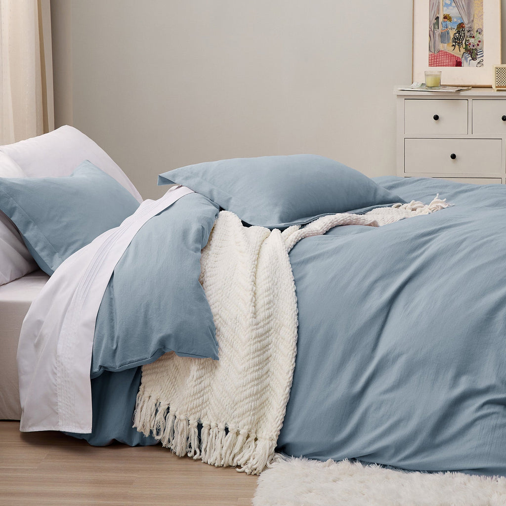 Duvet Cover Set, Ultra Soft Hypoallergenic Microfiber, Lightweight Design for Guest Rooms and Everyday Bedroom Styling image 120