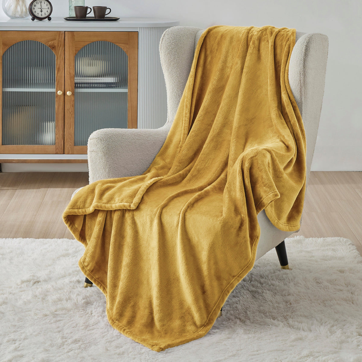 Cozy Throw Blanket, Flannel Fleece 300gsm, Lightweight Design for Living Rooms, Bedrooms and Everyday Lounging, 4 Sizes and 29 Colors image 129