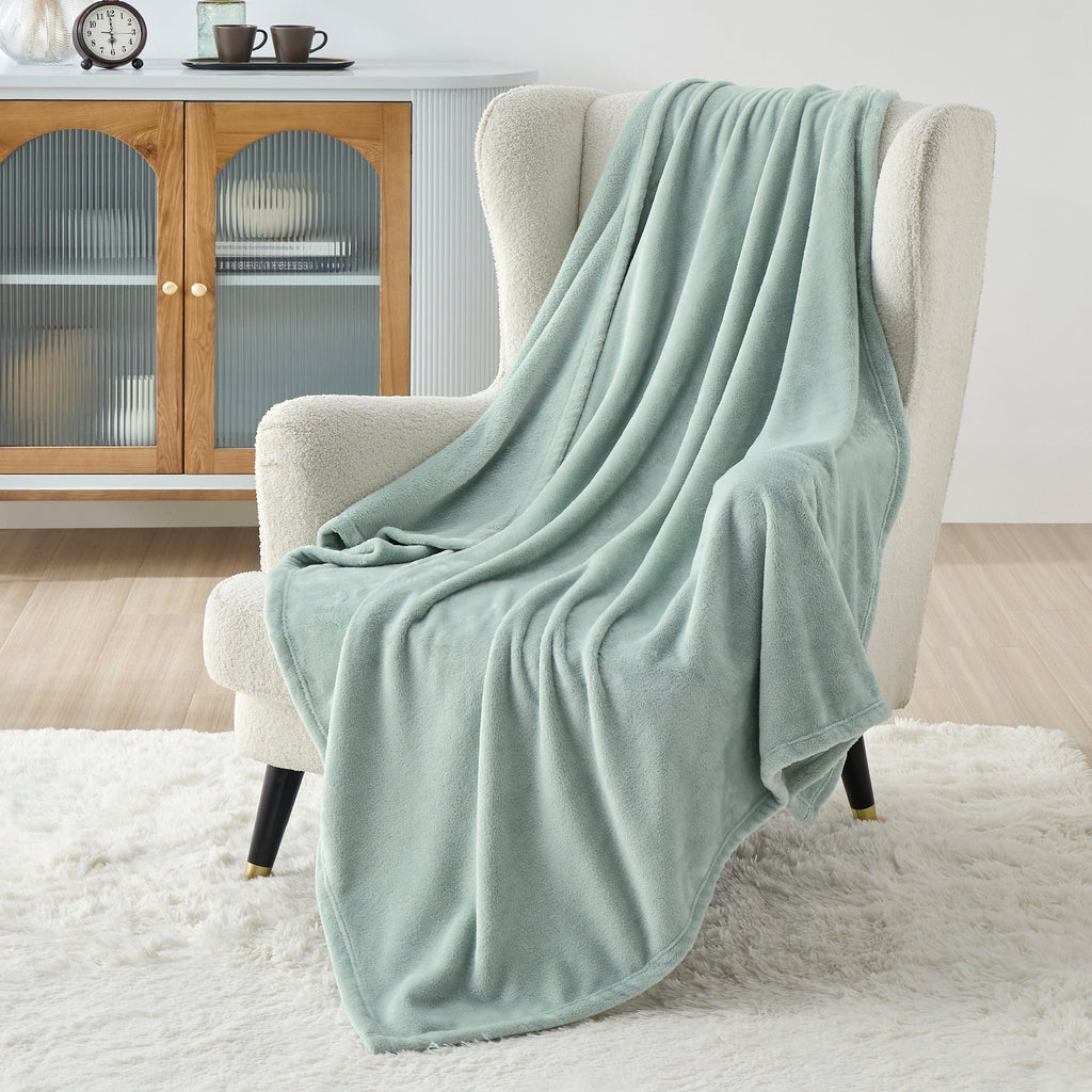 Cozy Throw Blanket, Flannel Fleece 300gsm, Lightweight Design for Living Rooms, Bedrooms and Everyday Lounging, 4 Sizes and 29 Colors image 136