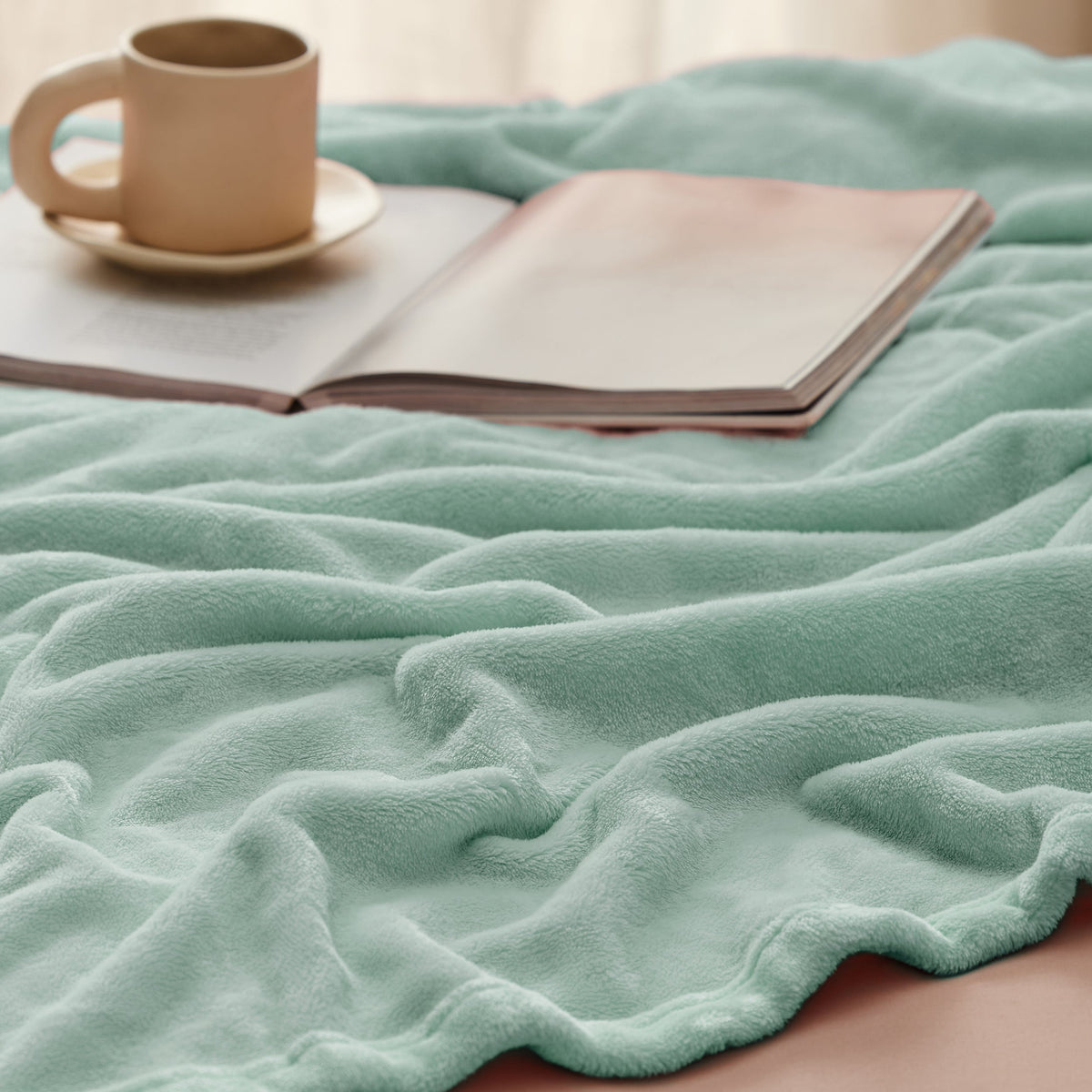 Cozy Throw Blanket, Flannel Fleece 300gsm, Lightweight Design for Living Rooms, Bedrooms and Everyday Lounging, 4 Sizes and 29 Colors image 139