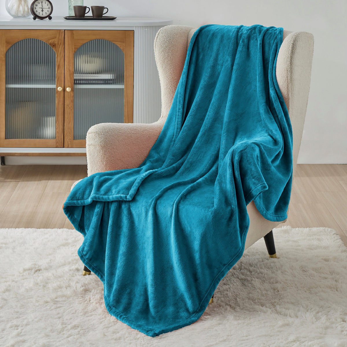 Cozy Throw Blanket, Flannel Fleece 300gsm, Lightweight Design for Living Rooms, Bedrooms and Everyday Lounging, 4 Sizes and 29 Colors image 143