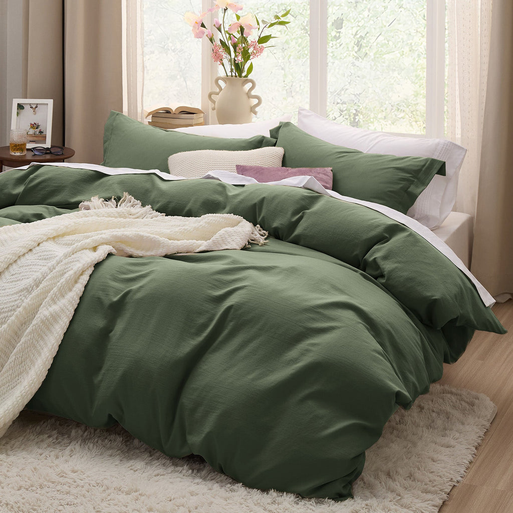 Duvet Cover Set, Ultra Soft Hypoallergenic Microfiber, Lightweight Design for Guest Rooms and Everyday Bedroom Styling image 144