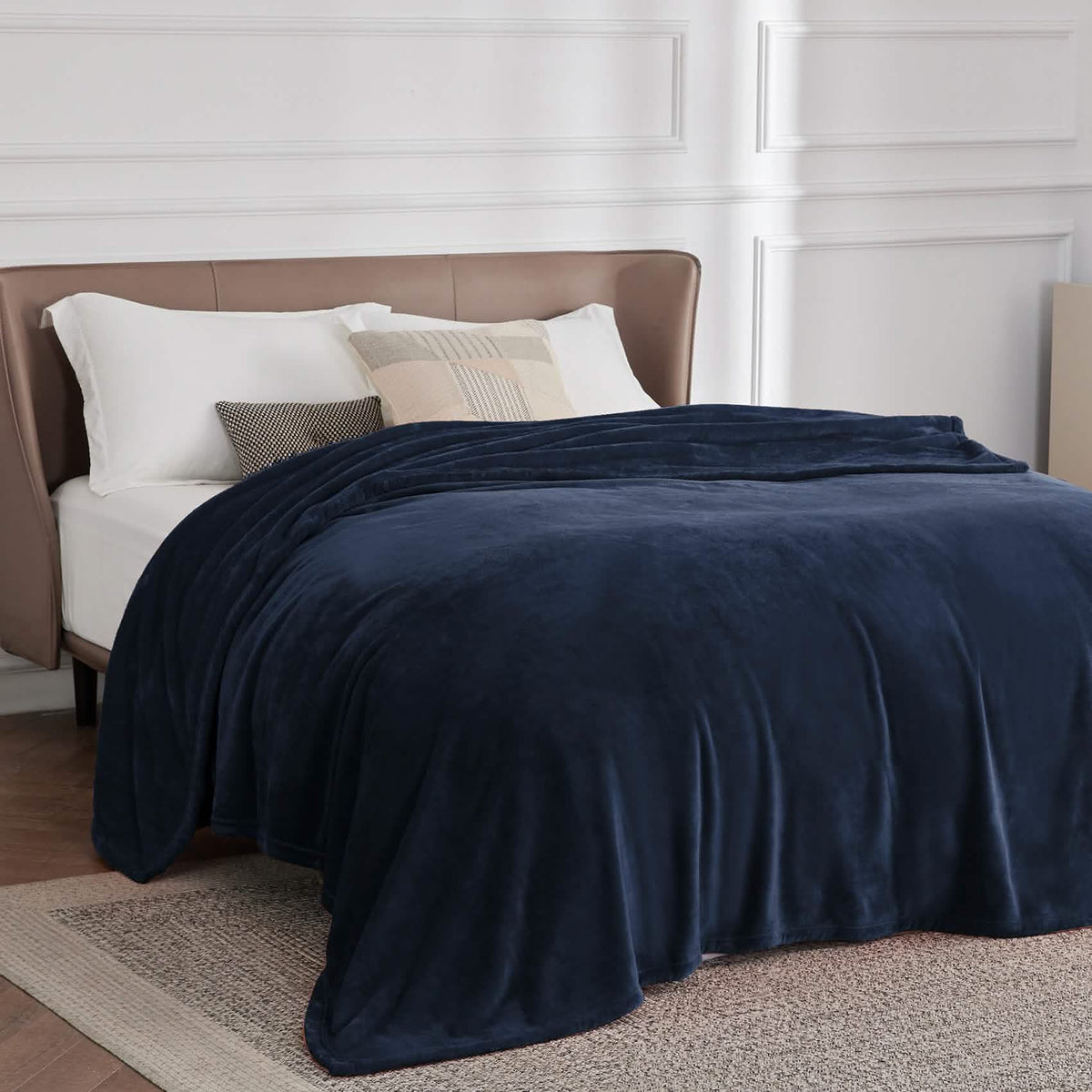 Cozy Throw Blanket, Flannel Fleece 300gsm, Lightweight Design for Living Rooms, Bedrooms and Everyday Lounging, 4 Sizes and 29 Colors image 149