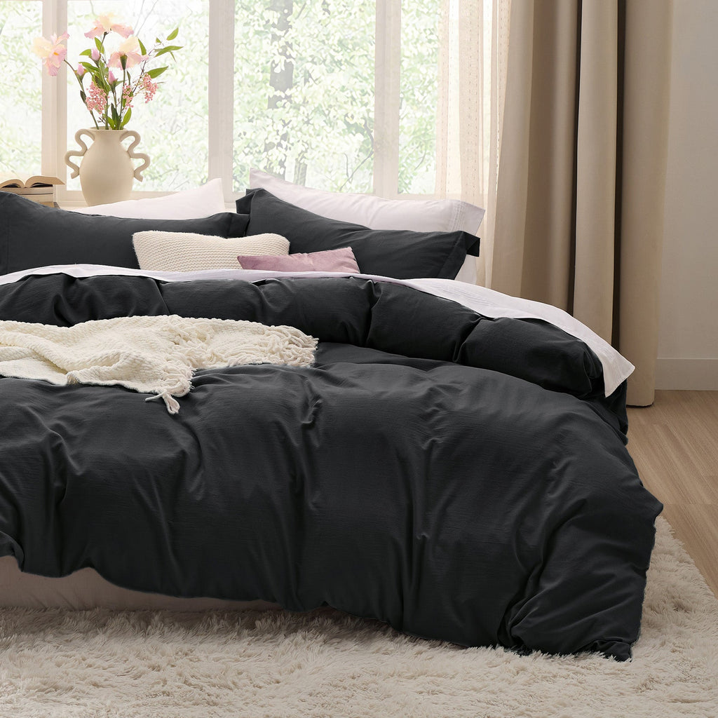 Duvet Cover Set, Ultra Soft Hypoallergenic Microfiber, Lightweight Design for Guest Rooms and Everyday Bedroom Styling image 152