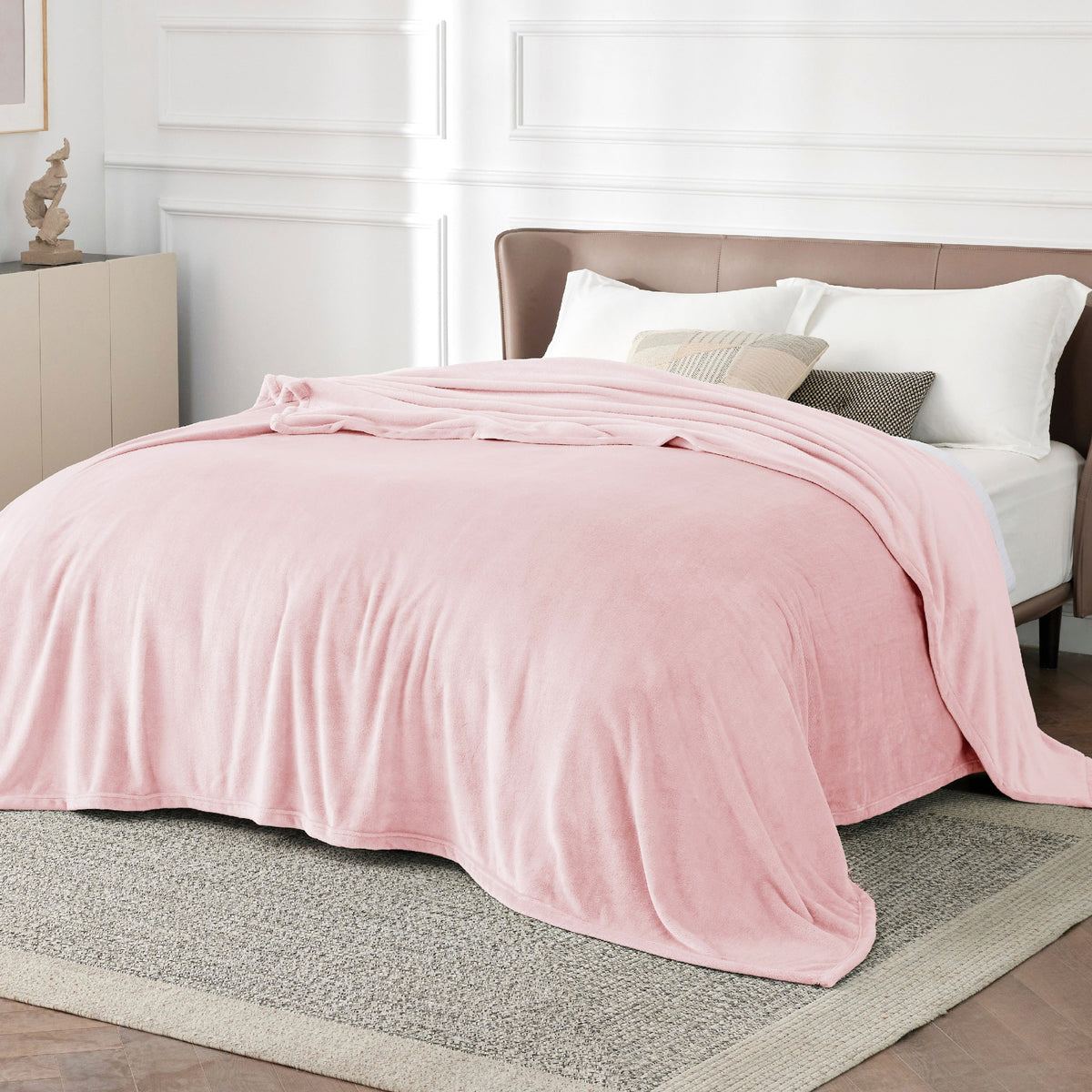 Cozy Throw Blanket, Flannel Fleece 300gsm, Lightweight Design for Living Rooms, Bedrooms and Everyday Lounging, 4 Sizes and 29 Colors image 156