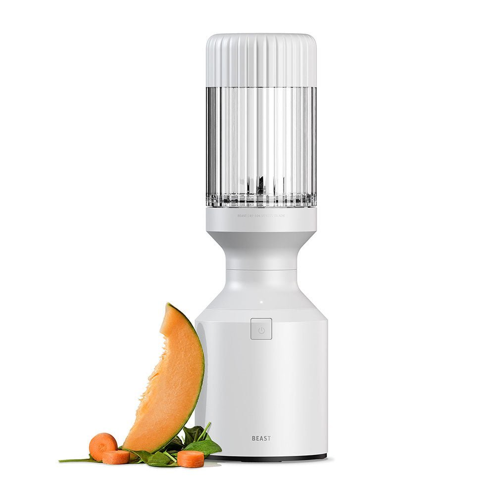 Personal Blender, Refurbished, 1000-Watt Motor, 120V and 750 mL Blending Capacity for Smoothies, Sauces and Home Food Preparation image 7