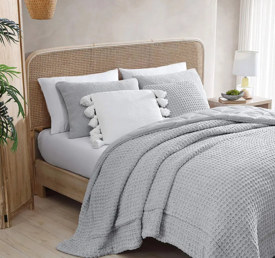 Decorative Pillow Sham Set, Snug, Machine-Washable Care for Guest Rooms, Headboards and Everyday Bedroom Decor, 2 Sizes and 8 Colors image 10