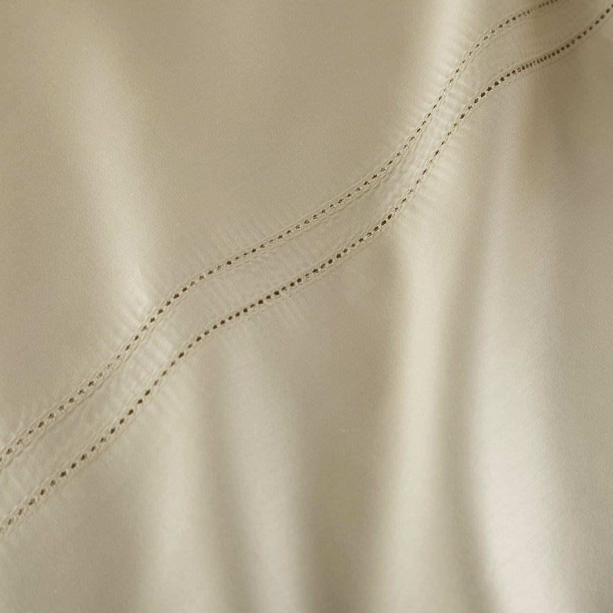 Bed Sheet Set, Yalda, Cooling Comfort, Breathable Construction for Master Bedrooms, Guest Beds and Daily Use, 7 Sizes and 11 Colors image 46