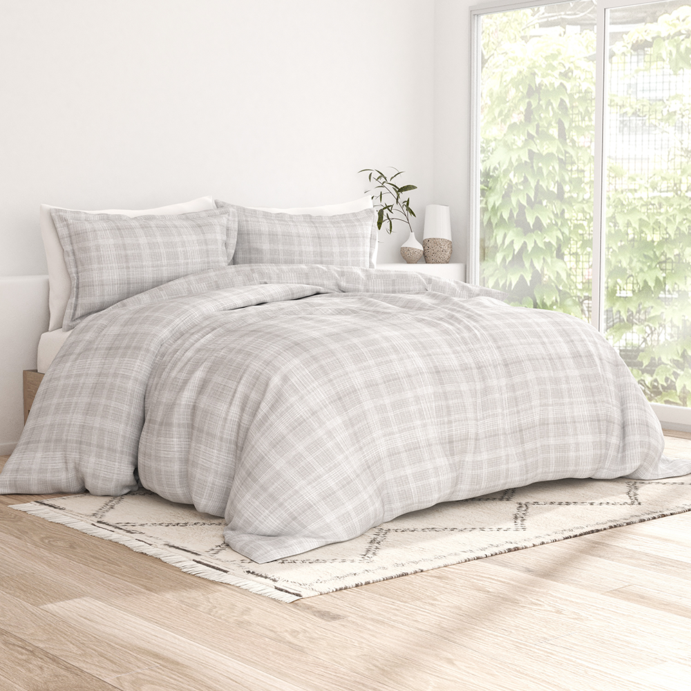 Duvet Cover Set, Thatch Pattern 3 Piece for Guest Rooms and Everyday Bedroom Styling, 3 Sizes and 4 Colors image 6