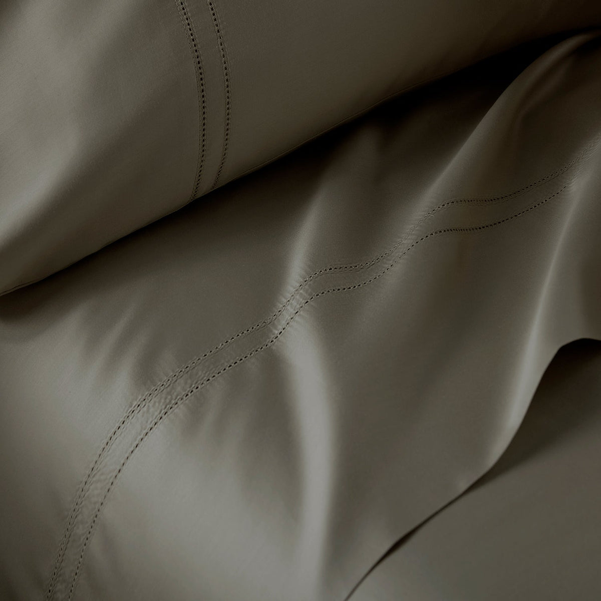 Bed Sheet Set, Yalda, Cooling Comfort, Breathable Construction for Master Bedrooms, Guest Beds and Daily Use, 7 Sizes and 11 Colors image 62