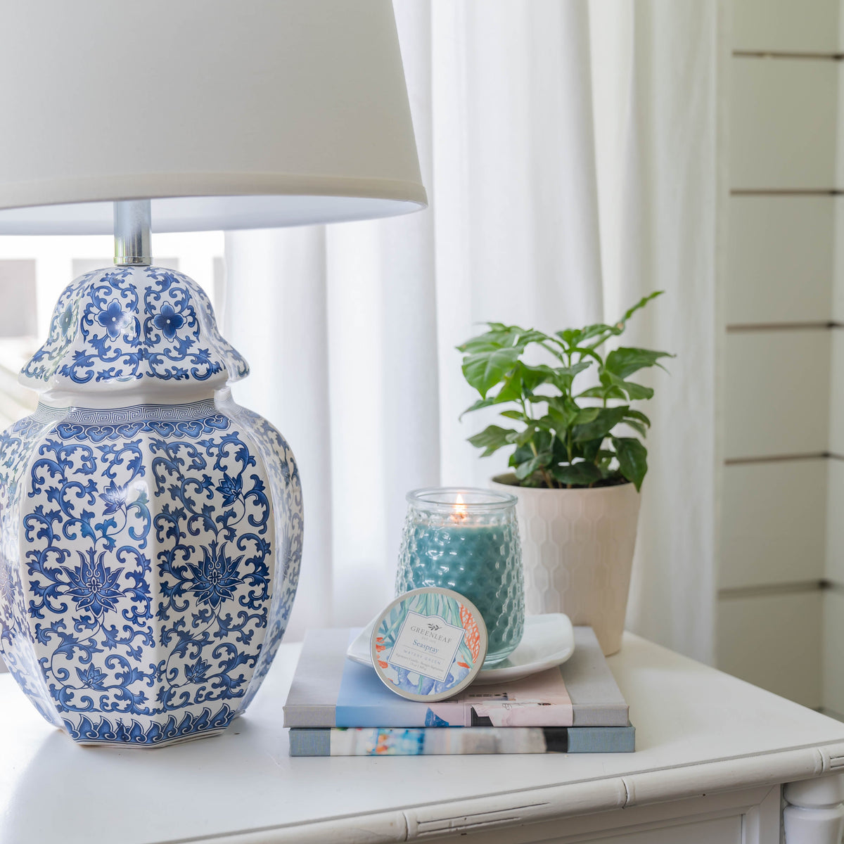 Decorative Candle, Seaspray Signature for Living Rooms, Bedrooms and Relaxing Evenings, Designed for Everyday Home Use image 4